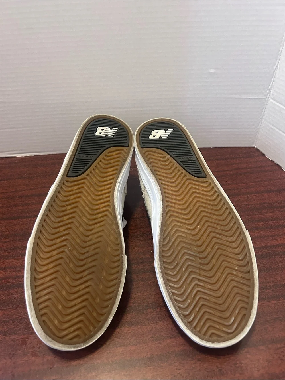 New Balance low top